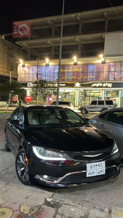 Chrysler 200